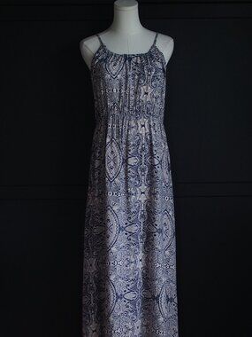 Vero Moda | Halter Maxi Dress